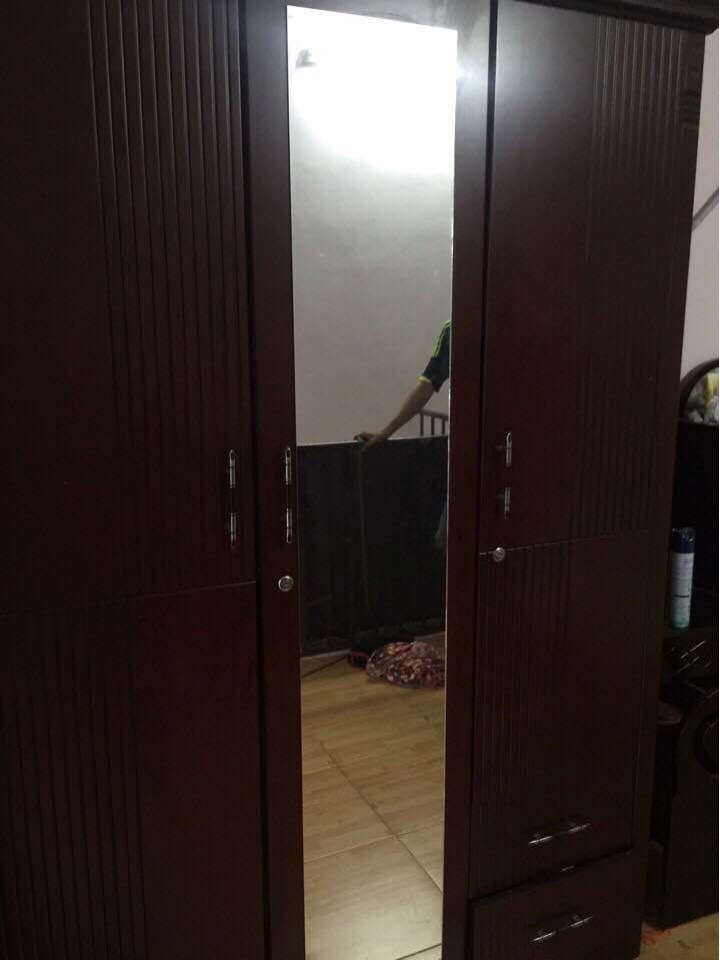 THANH LÝ TỦ ÁO 3 CÁNH CŨ 1m8 x 2m GIÁ RẺ